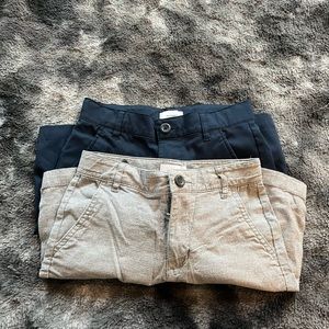2 pair boys old navy shorts Size 6/7